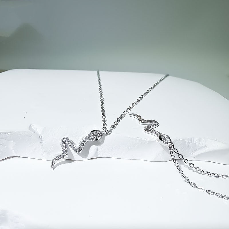 Niche Personality All-match Light Luxury Clavicle Chain - RareGloo