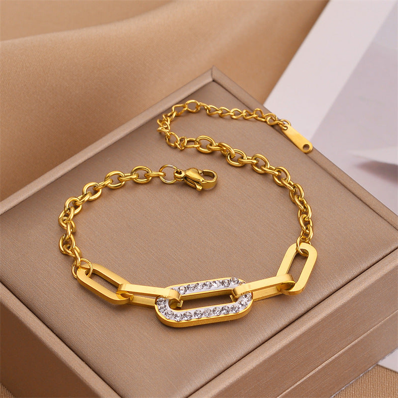 Hand Chain With Oval - RareGloo