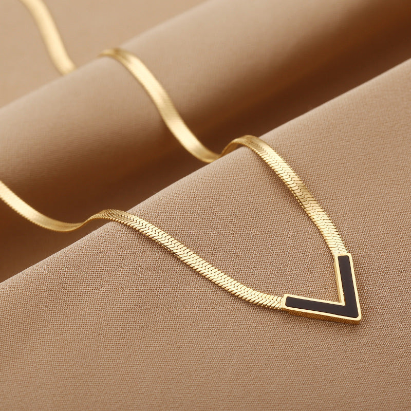Necklace with V Shape - RareGloo